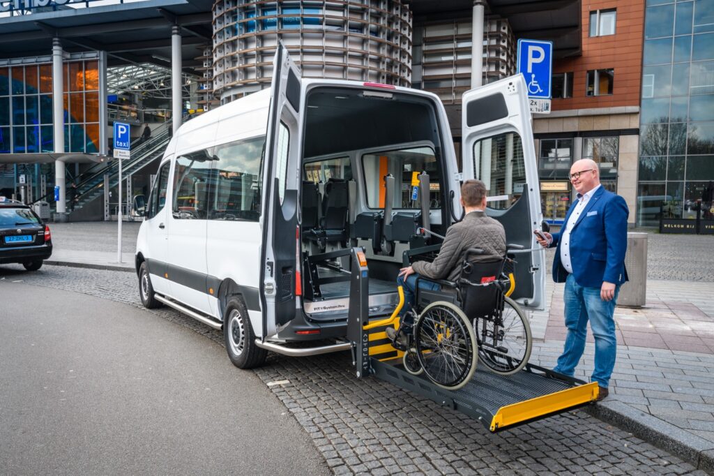 wheelchair maxi taxi